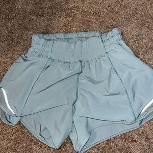 lululemon hotty hot lowrise (size s)